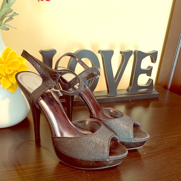 FLASH SALE -Sexy Black Heels Chinese Laundry - Picture 3 of 4